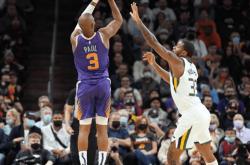 开云体育登录-包含立陶宛男篮完胜爵士，麦科勒姆送出助攻的词条