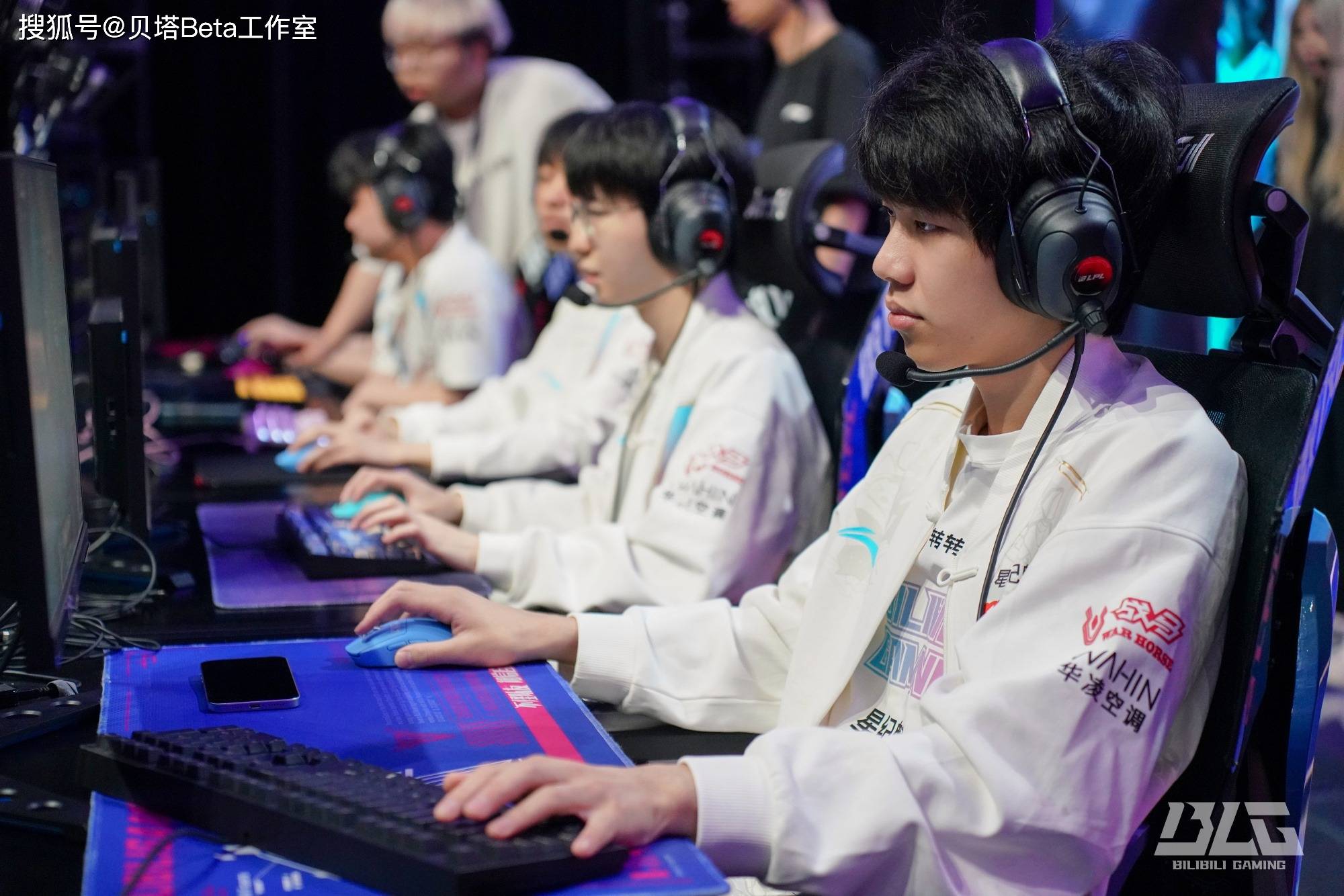 BLG鏖战JDG,Knight团战一打五峡谷大战四强赛,技惊四座的简单介绍 BLG鏖战JDG,Knight团战一打五峡谷大战四强赛,技惊四座的简单介绍