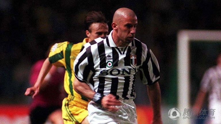 关于塞维利亚爆冷AC米兰,博格巴2打破历史纪录的信息 关于塞维利亚爆冷AC米兰,博格巴2打破历史纪录的信息