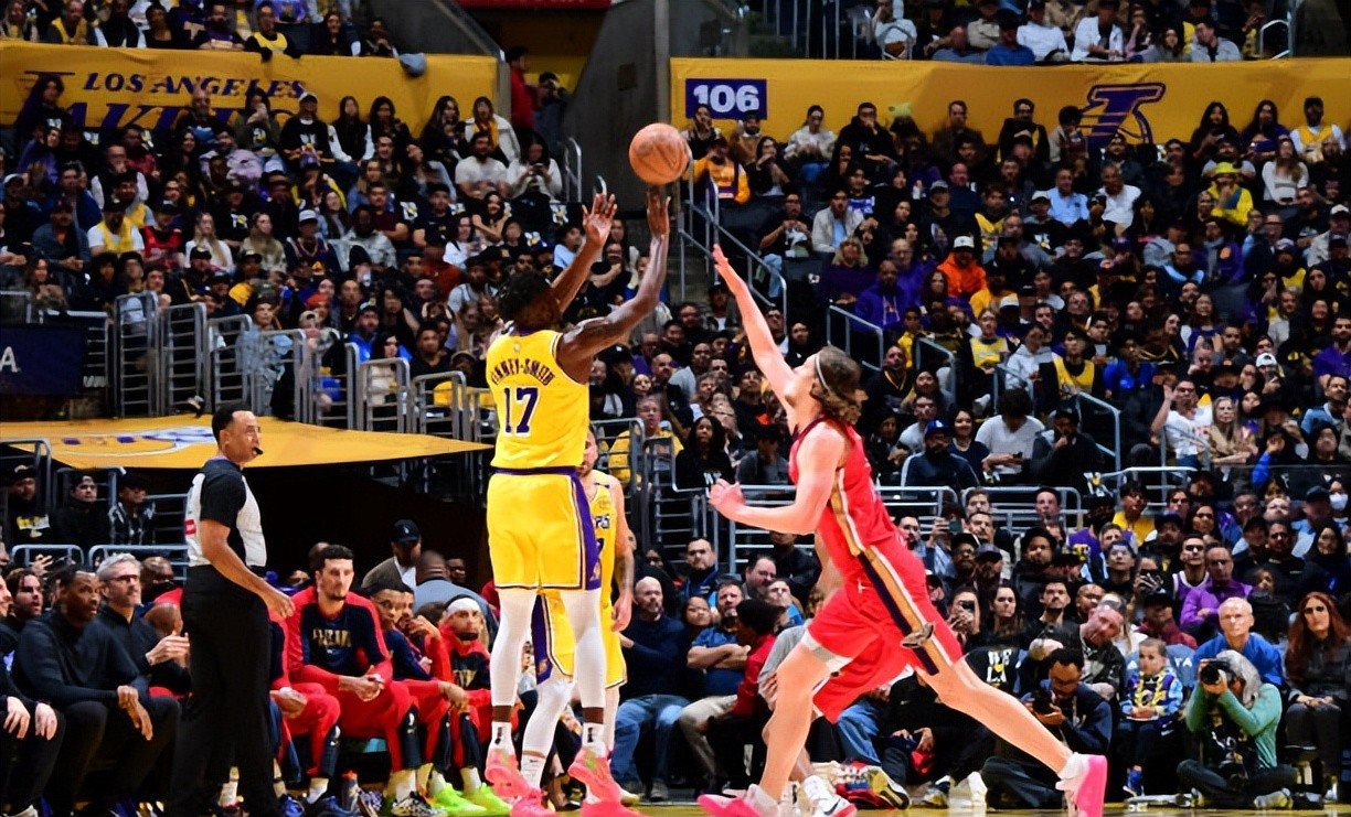 奇才鏖战鹈鹕,拉文统治全场的简单介绍 奇才鏖战鹈鹕,拉文统治全场的简单介绍