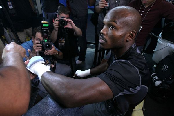 包含专家预测拳击胜率超六成,结果成焦点的词条 包含专家预测拳击胜率超六成,结果成焦点的词条